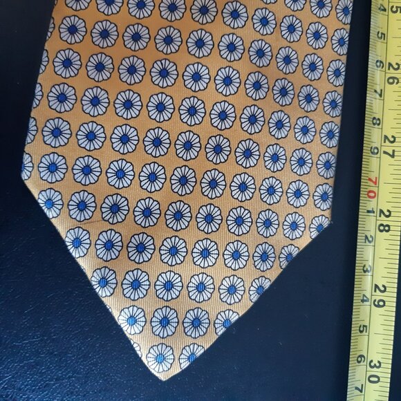 Leonardo Strelli Tie Rack 100% Silk Tie Golden Yellow w/ White & Blue Pattern - Picture 11 of 12